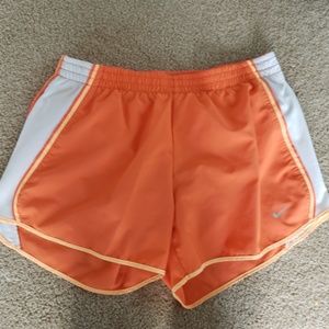 Nije dri fit running shorts